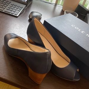 Cole Haan Sadie OT Wedge 65mm Marine blue